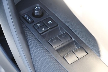 https://dvg-vehicle-assets.s3.amazonaws.com/81476/332bpzsxf6h7q9gbt5cvo5yxi.jpg