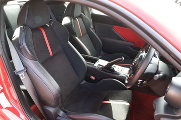 https://dvg-vehicle-assets.s3.amazonaws.com/81484/9524996xvs8px8rur7fglwr7g.jpg