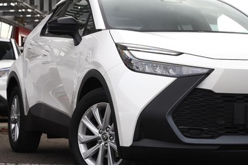 https://dvg-vehicle-assets.s3.amazonaws.com/81486/1i8omulcb9hsvfe4i7rmkj2ns.jpg