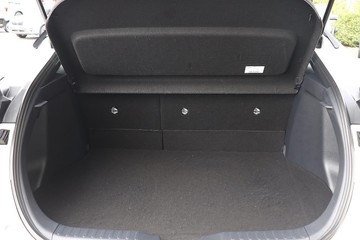 https://dvg-vehicle-assets.s3.amazonaws.com/81486/azexz9b1wmdkylpahv9k6oic7.jpg