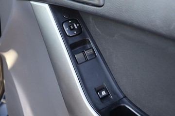 https://dvg-vehicle-assets.s3.amazonaws.com/81491/7puzh9eyv80pw8ni9pztmm88z.jpg