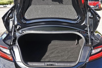 https://dvg-vehicle-assets.s3.amazonaws.com/81492/8721ef9ncnqk146l12di26xle.jpg