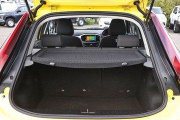 https://dvg-vehicle-assets.s3.amazonaws.com/81501/33nogpp1aw4i1s5rjxxa8amqk.jpg