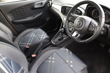 https://dvg-vehicle-assets.s3.amazonaws.com/81501/94rhg9ztv0uo4pzfo6eyfs4yd.jpg