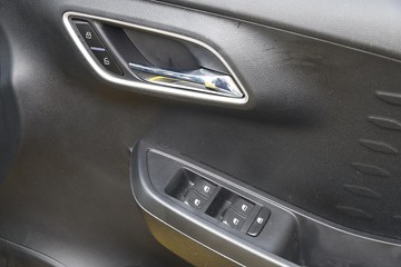 https://dvg-vehicle-assets.s3.amazonaws.com/81501/9hwear0z56o7ditioln2truax.jpg