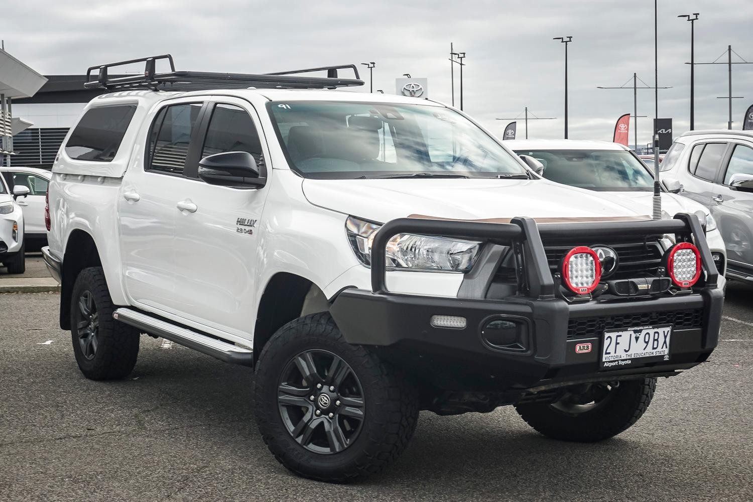 Toyota Hilux image 1