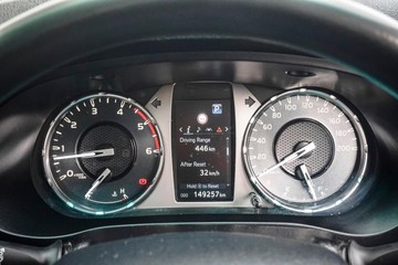https://dvg-vehicle-assets.s3.amazonaws.com/81507/5ofwr6bqepit3piobi5bsusfu.jpg