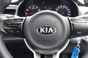 https://dvg-vehicle-assets.s3.amazonaws.com/81508/2yygukgxfsbwpll9s0qy4a8wj.jpg