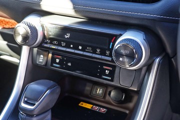 https://dvg-vehicle-assets.s3.amazonaws.com/81512/6xju1vlh3qflynmhdijv1edey.jpg