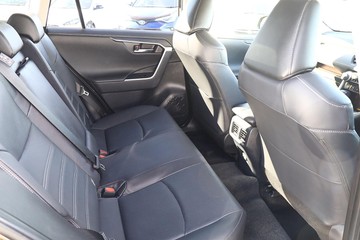 https://dvg-vehicle-assets.s3.amazonaws.com/81512/mgo692lty2tswwj3mcmwne5r.jpg