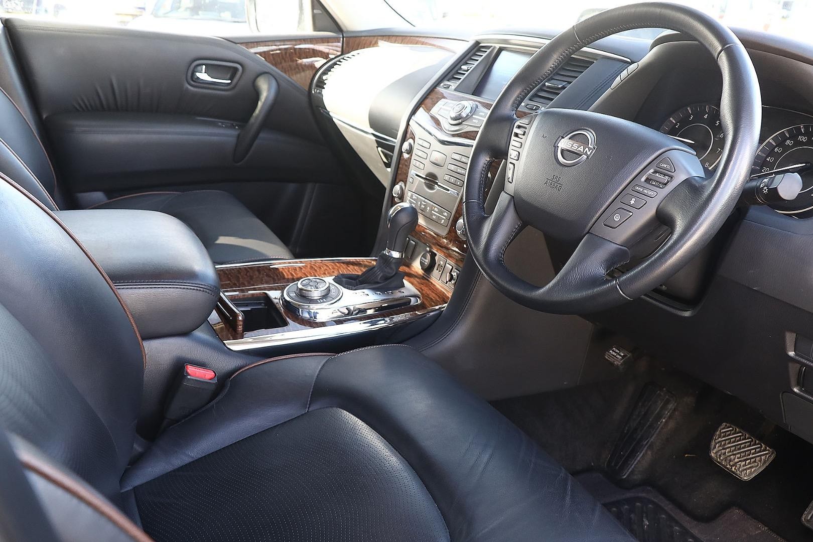 Nissan Patrol image 2