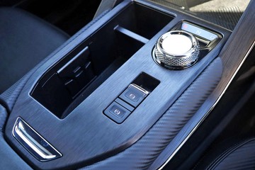 https://dvg-vehicle-assets.s3.amazonaws.com/81517/6ftxlojvrb097x4exqfd53epj.jpg