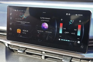 https://dvg-vehicle-assets.s3.amazonaws.com/81517/9ucnnys8juyaklcri5mn9aqqt.jpg