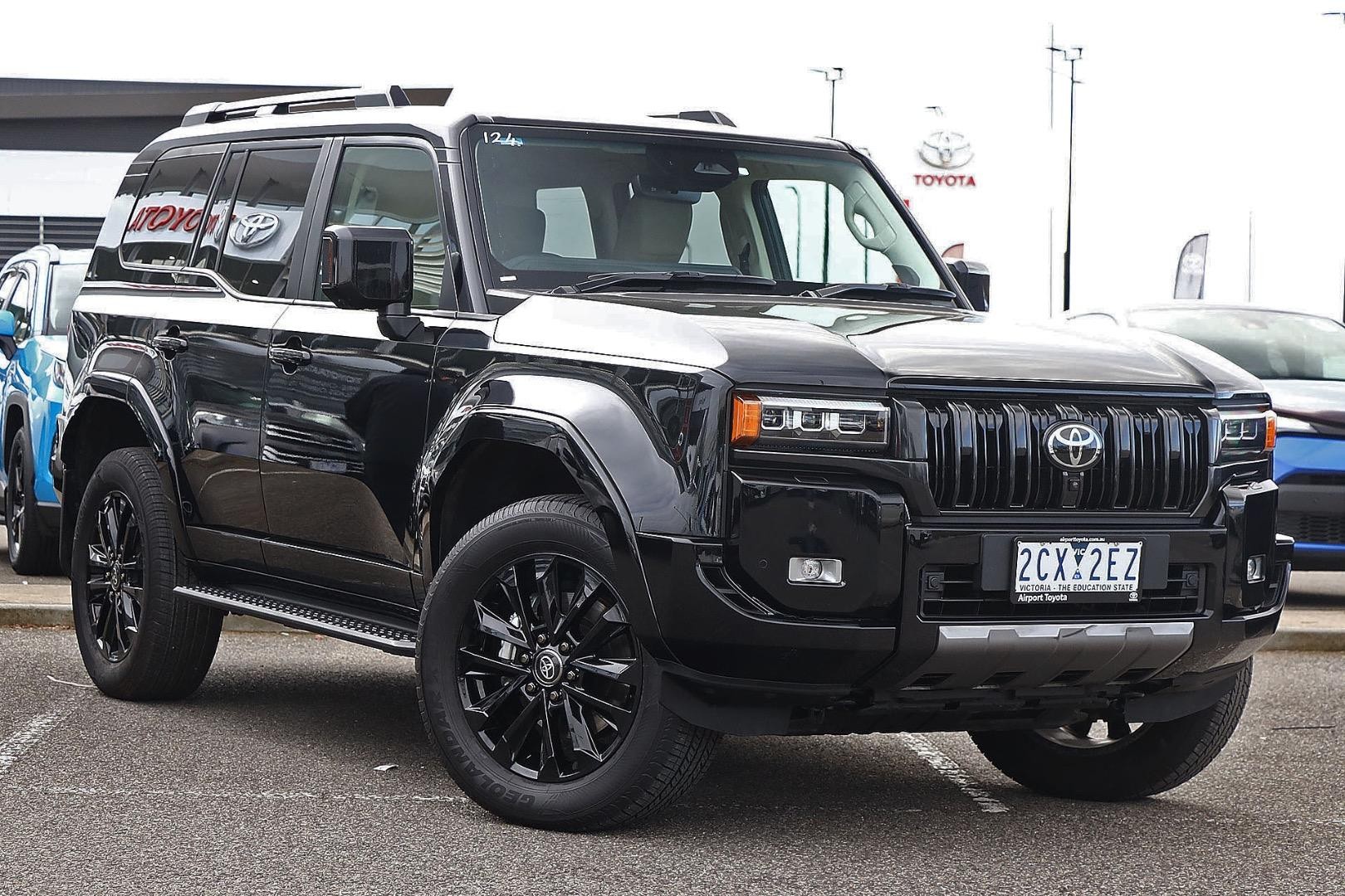Toyota Landcruiser Prado image 1