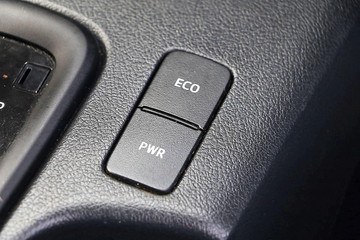 https://dvg-vehicle-assets.s3.amazonaws.com/81529/4l887n2x024qgevr20f1xx7qi.jpg