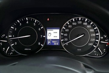 https://dvg-vehicle-assets.s3.amazonaws.com/81548/ev4avynhq8dvdkpjbyuh4xbsg.jpg