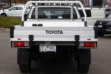 https://dvg-vehicle-assets.s3.amazonaws.com/81553/8oxactit9kl274da3axdq5dmb.jpg