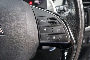 https://dvg-vehicle-assets.s3.amazonaws.com/81555/7tzy1tfeb3ffhmw9pau2wbuhy.jpg