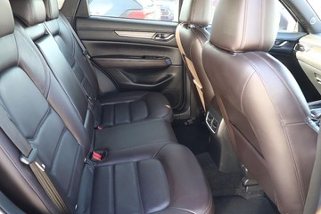 https://dvg-vehicle-assets.s3.amazonaws.com/81556/9bays124ak14h0dojg16jzno.jpg