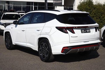 https://dvg-vehicle-assets.s3.amazonaws.com/81565/13n24pijq9yn6kb92iypnaij0.jpg