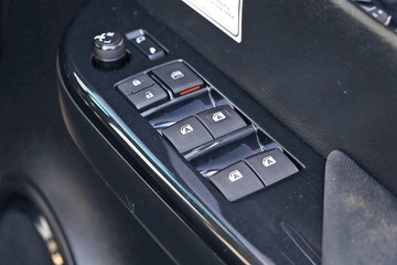 https://dvg-vehicle-assets.s3.amazonaws.com/81571/co2kfo1o52sielx3whxjmrfzt.jpg