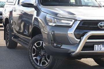 https://dvg-vehicle-assets.s3.amazonaws.com/81571/lop0yw2fn30xuyyuhhuu11c5.jpg