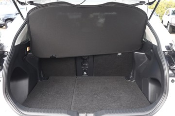 https://dvg-vehicle-assets.s3.amazonaws.com/81572/1lizki9az9cc9y32txq94x4he.jpg