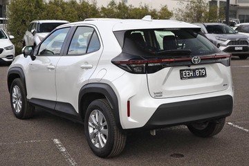 https://dvg-vehicle-assets.s3.amazonaws.com/81572/9nqt3hynu7ds6vd6txayen5gr.jpg