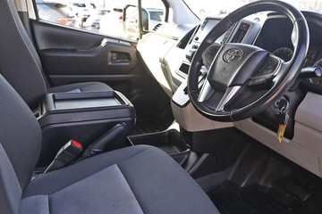 https://dvg-vehicle-assets.s3.amazonaws.com/81573/26a3yunya4s8agfri9af40naa.jpg