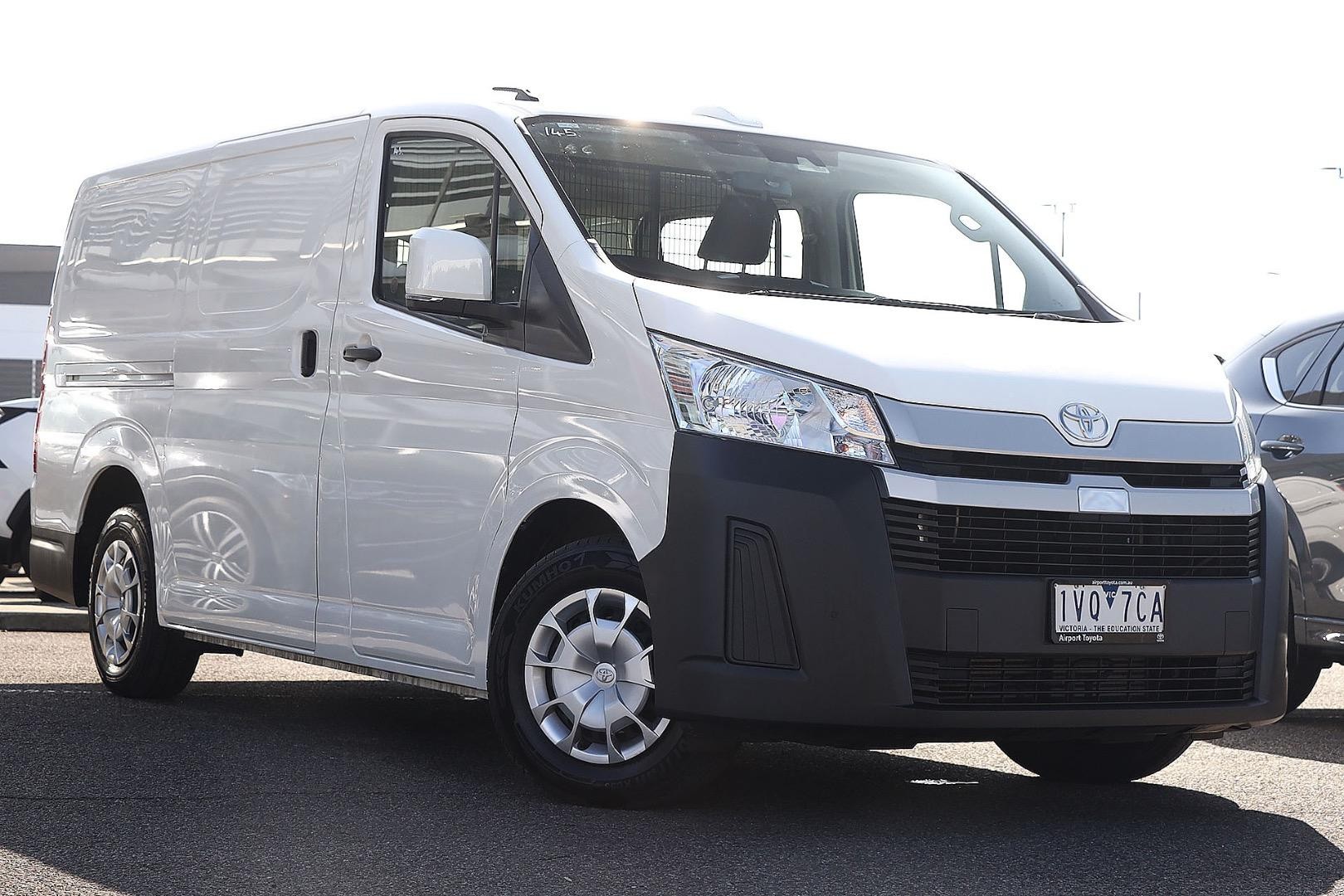 Toyota Hiace image 1