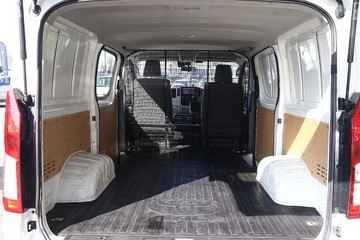https://dvg-vehicle-assets.s3.amazonaws.com/81573/cab2nrfcy2wl4zdb575wr1n0x.jpg