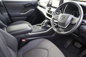 https://dvg-vehicle-assets.s3.amazonaws.com/81586/ad3k0yjatow7hsion7o7ao2mh.jpg