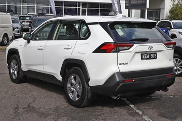https://dvg-vehicle-assets.s3.amazonaws.com/81587/af3qo2su0vmiyzjwzysv80g1i.jpg
