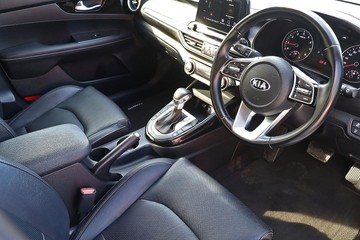 https://dvg-vehicle-assets.s3.amazonaws.com/81593/co6fdzg5q0ss0jfo5v15cbgcj.jpg