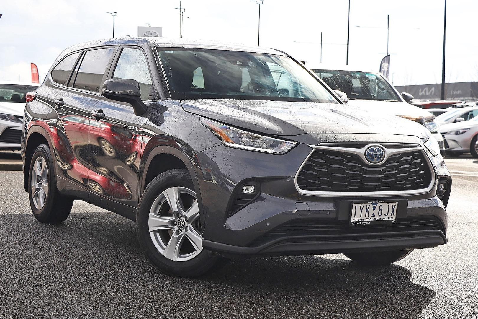 Toyota Kluger image 1
