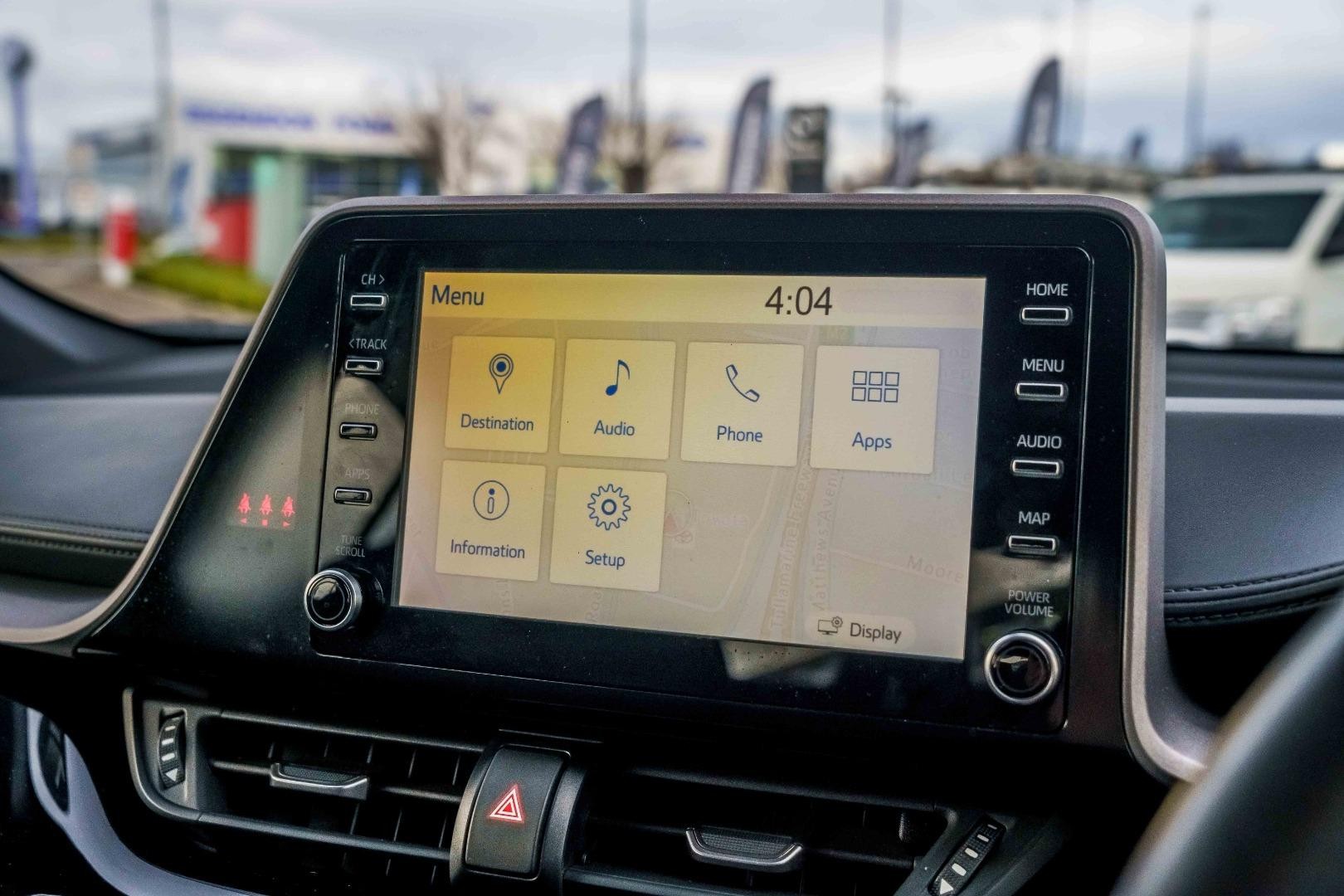 Toyota C-hr image 2