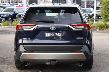 https://dvg-vehicle-assets.s3.amazonaws.com/81611/ezetdpvl2sk2ek59r4s2somzd.jpg