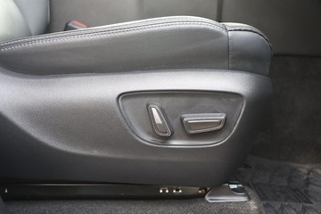 https://dvg-vehicle-assets.s3.amazonaws.com/81622/4uo0rvmfqyy2dwj8jp3yod5d0.jpg