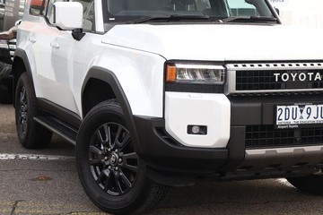 https://dvg-vehicle-assets.s3.amazonaws.com/81622/9r16xiu310odts3owqjaeizq1.jpg