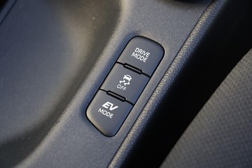 https://dvg-vehicle-assets.s3.amazonaws.com/81642/e9lqiy9d41mu1ma8zj11exj6b.jpg