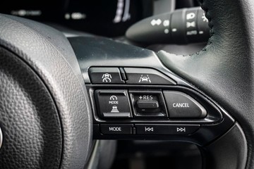 https://dvg-vehicle-assets.s3.amazonaws.com/81643/1lkvmrgr1g5pw17qqv9awhgc9.jpg