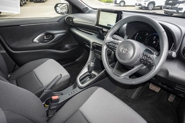 https://dvg-vehicle-assets.s3.amazonaws.com/81643/b8kdmw0wo2pi0h0s1gji6kqyw.jpg