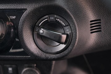 https://dvg-vehicle-assets.s3.amazonaws.com/81654/71ry65vd5o0l5m781wh1alw6x.jpg