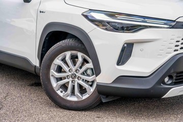 https://dvg-vehicle-assets.s3.amazonaws.com/81658/6nkb8kls2l2ps1eugalxqjtjm.jpg