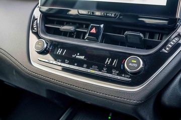 https://dvg-vehicle-assets.s3.amazonaws.com/81658/8i3trdv9g7qz1disxjsyki7ul.jpg