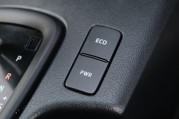 https://dvg-vehicle-assets.s3.amazonaws.com/81676/6tjcx9quavgn9yrytffnjxtt0.jpg