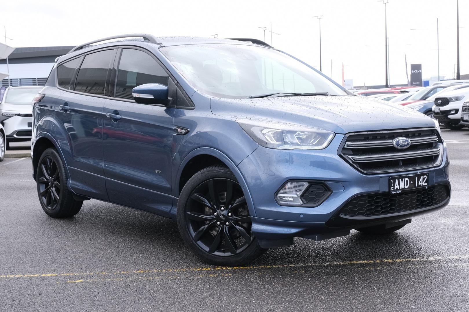 Ford Escape image 1