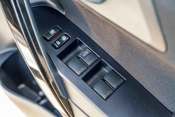 https://dvg-vehicle-assets.s3.amazonaws.com/81752/dee5ovvkzyi8a3ypi2j521w9u.jpg