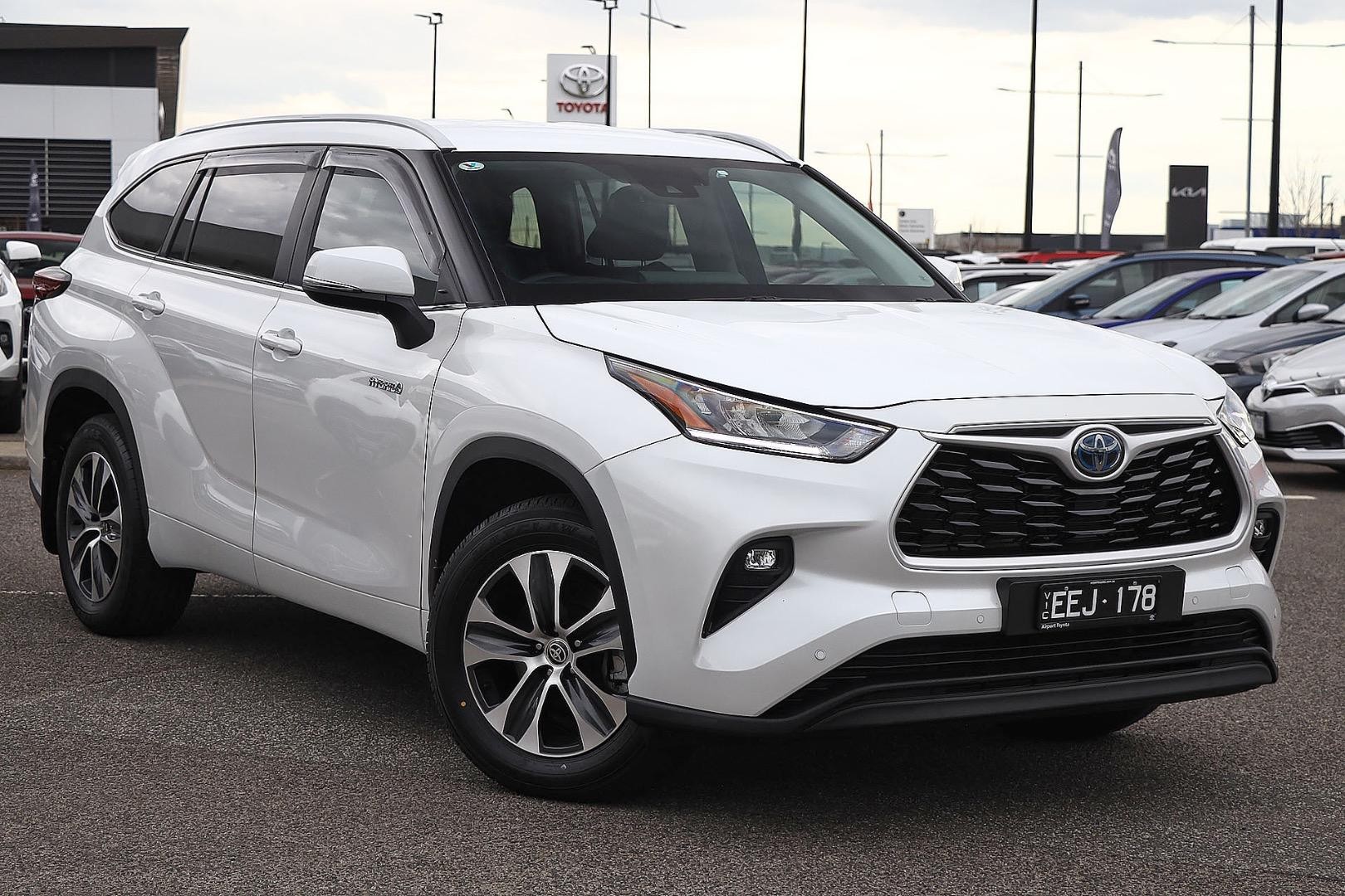 Toyota Kluger image 1