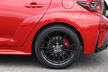 https://dvg-vehicle-assets.s3.amazonaws.com/81789/4jzd330uyj58lg6z1r3lyjcls.jpg